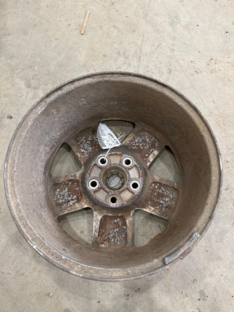 2007 Ford Escape Wheel