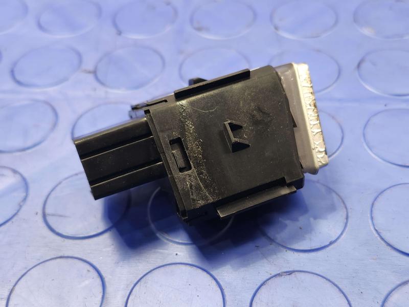 2013-2018 Cadillac ATS Keyless Ignition Push Start Button with Key FOB OEM 22842243
