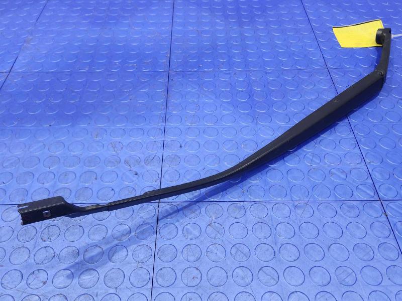 2016 Toyota Prius Wiper Arm