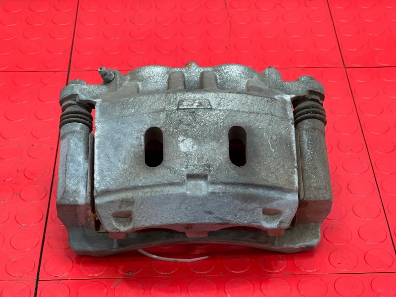 2011 Infiniti QX56 Caliper