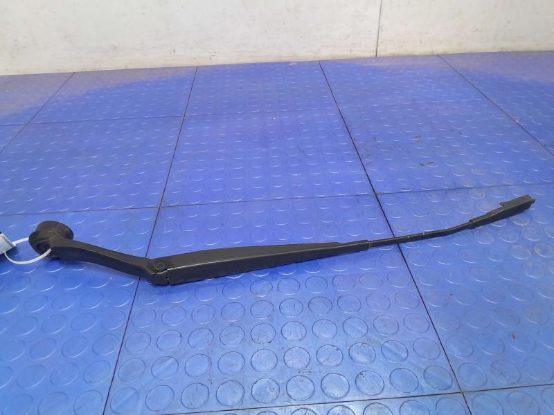 2013 Ford Fusion Wiper Arm
