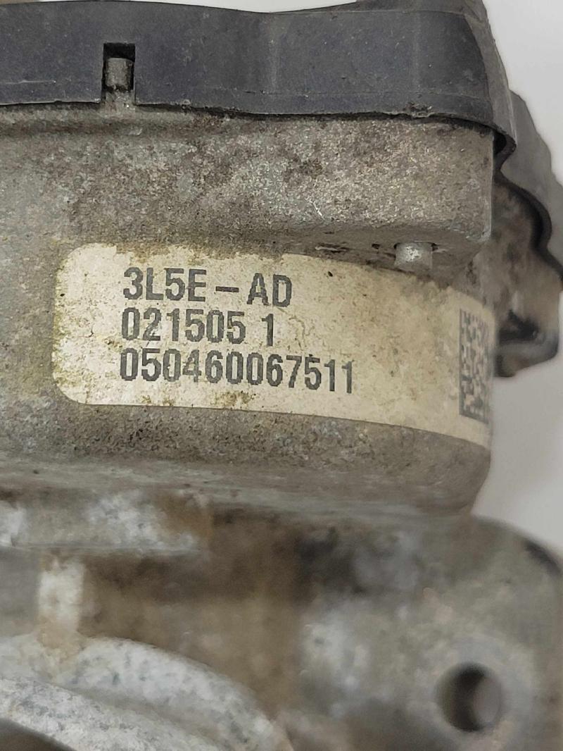 2005 Ford Crown Victoria Throttle Body/Valve Assy