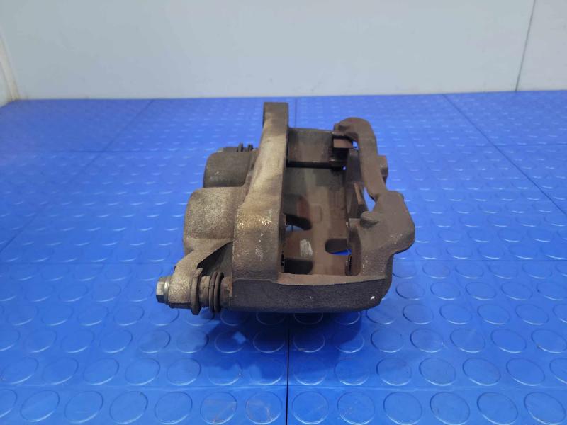 2017 Ford F-250 Super Duty Caliper
