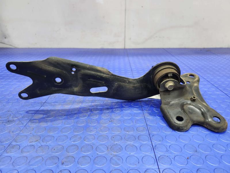 2009 Chevrolet Malibu Lower Control Arm Rr