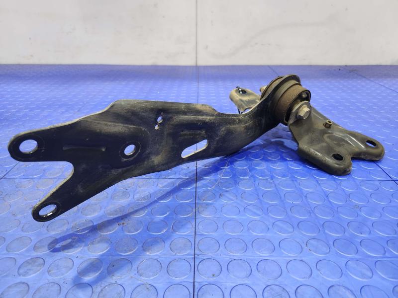 2009 Chevrolet Malibu Lower Control Arm Rr