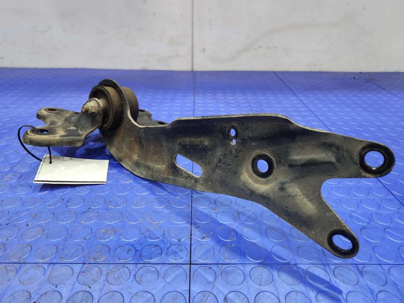 2009 Chevrolet Malibu Lower Control Arm Rr
