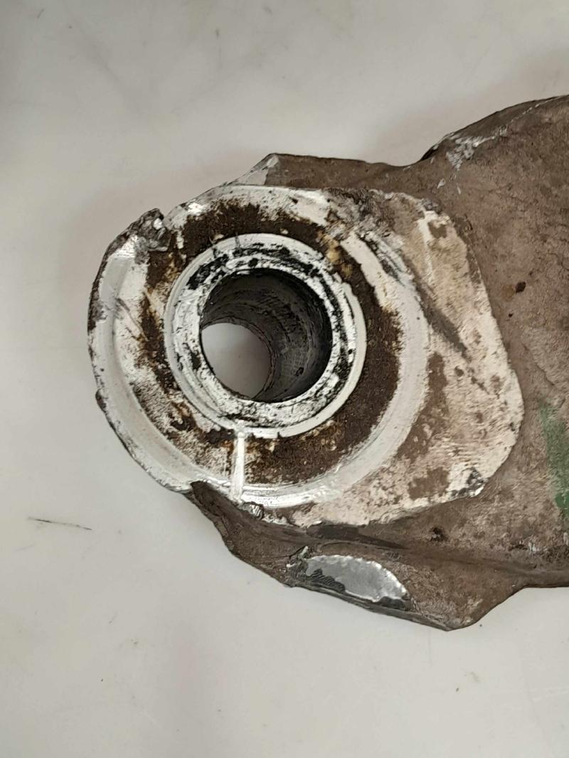 2015 - 2018 Jeep Cherokee Front Lower Control Arm LH Driver Side OEM 4668993AF