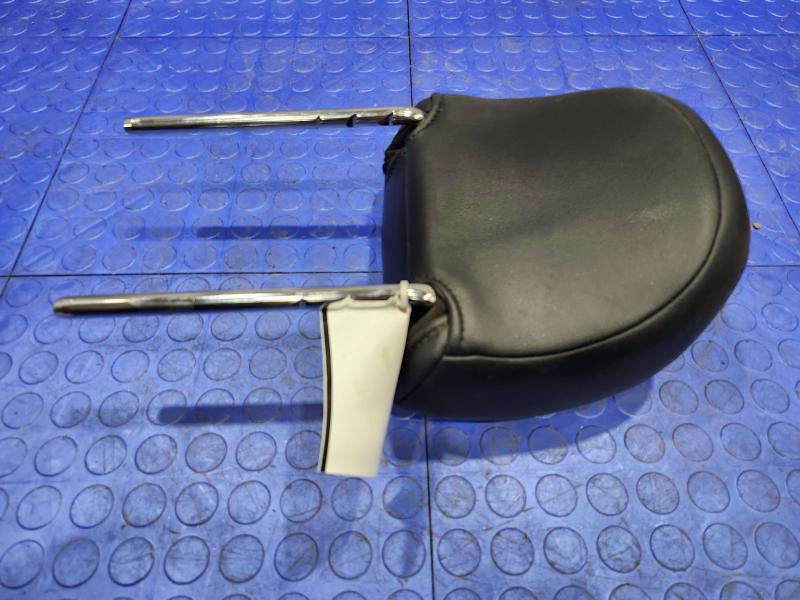 2016 Ford Edge Headrest
