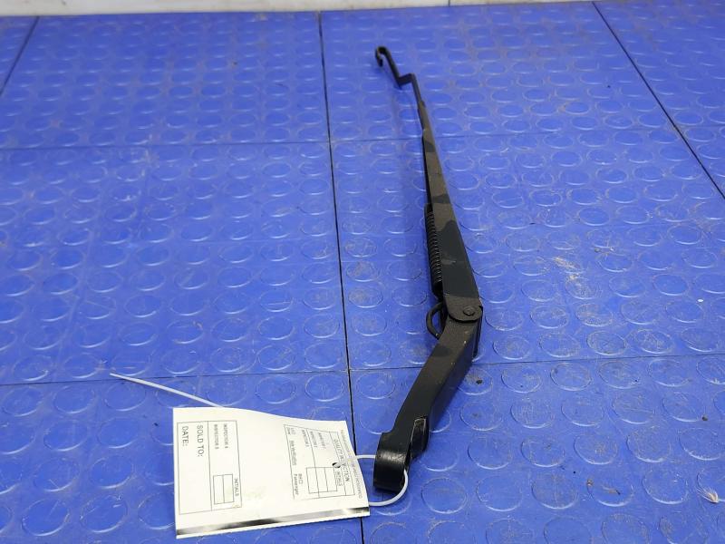 2019 Nissan Titan Wiper Arm