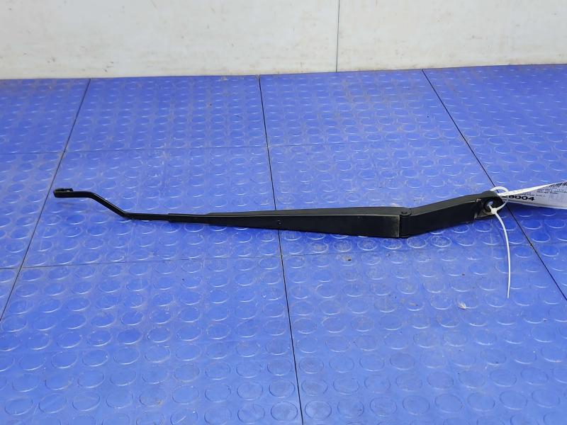 2019 Nissan Titan Wiper Arm