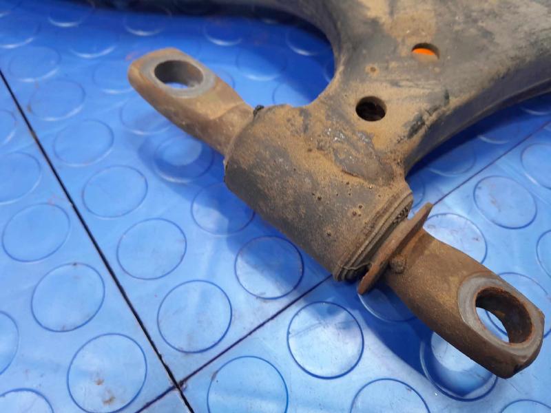 2019 Toyota Sienna Lower Control Arm Front
