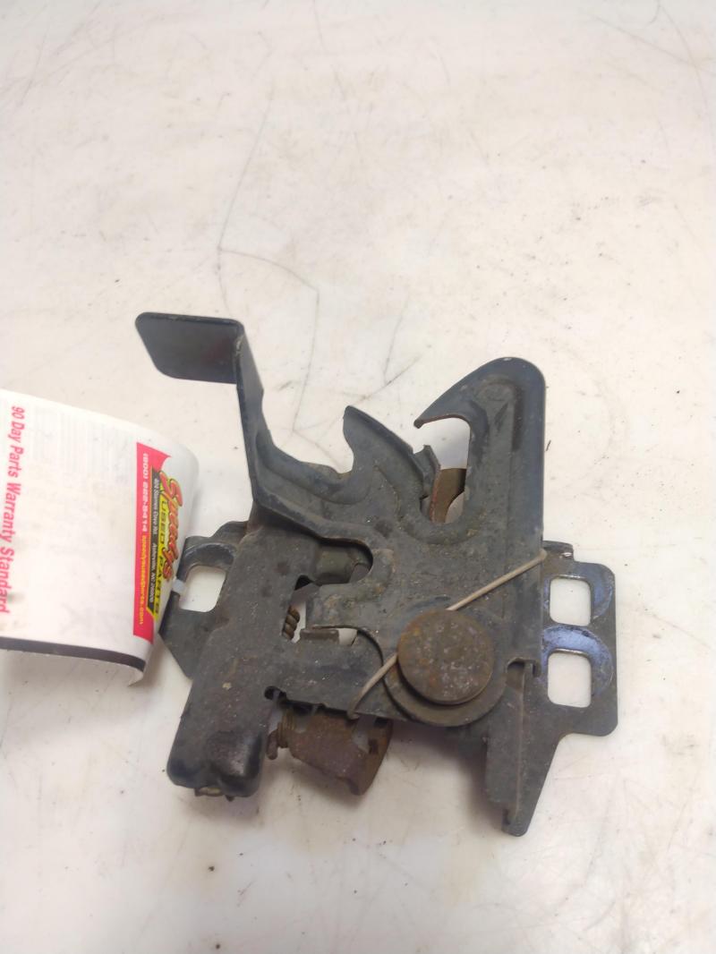 1999 - 2006 Chevy Silverado GMC Sierra Hood Latch OEM 15756432