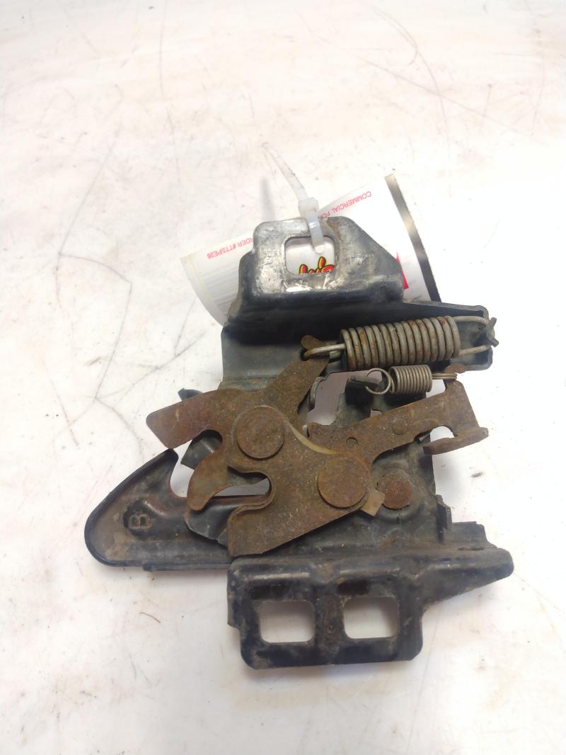 1999 - 2006 Chevy Silverado GMC Sierra Hood Latch OEM 15756432
