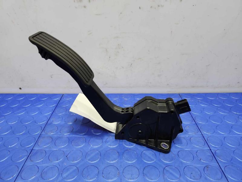 2015-2019 Subaru Legacy Outback Accelerator Pedal Genuine OEM Part 36010AL040