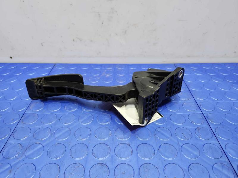 2015-2019 Subaru Legacy Outback Accelerator Pedal Genuine OEM Part 36010AL040