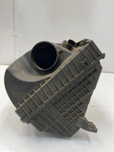 2015 - 2018 Kia Sedona Air Cleaner Box Assembly OEM 28110A9100