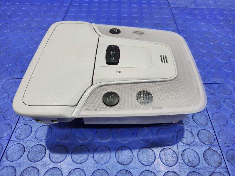 2017 Toyota Prius Front Console
