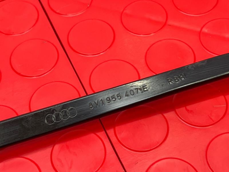 2019 Audi A3 Wiper Arm