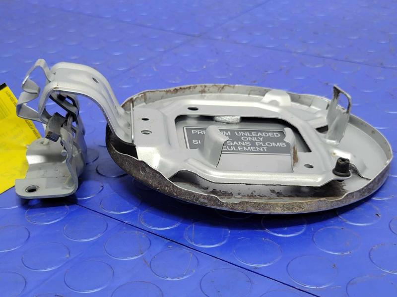 2016 Infiniti QX50 Fuel Tank Door