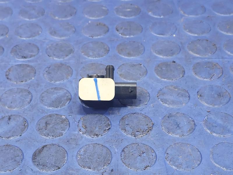 2011-2020 Dodge Durango Crash Impact Sensor Genuine OEM Part 56054085AA