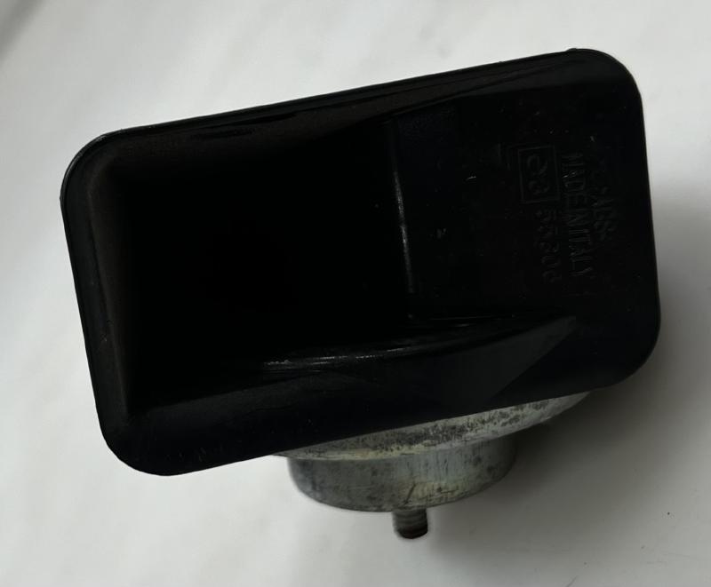 2007 BMW 328i Horn