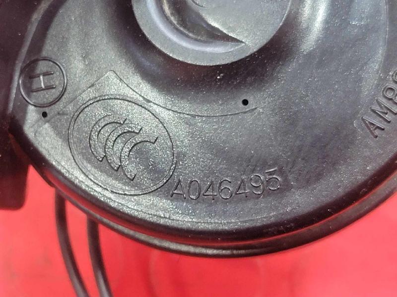 2013-2016 Ford Fusion Lincoln MKZ Dual Note Horn Assembly OEM DG9Z13832A