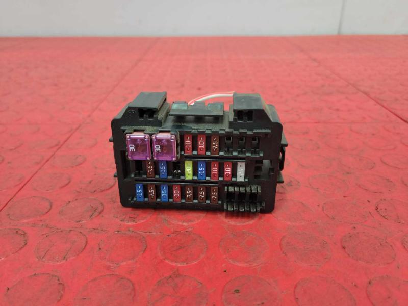 2015 Mazda CX-9 Cabin Fuse Box
