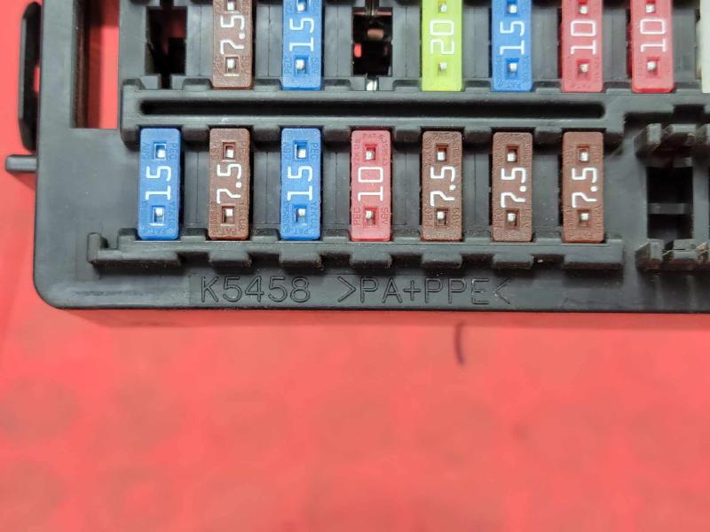 2015 Mazda CX-9 Cabin Fuse Box