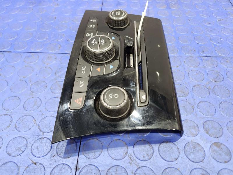 2013 Chrysler 300 Heater A/C Control