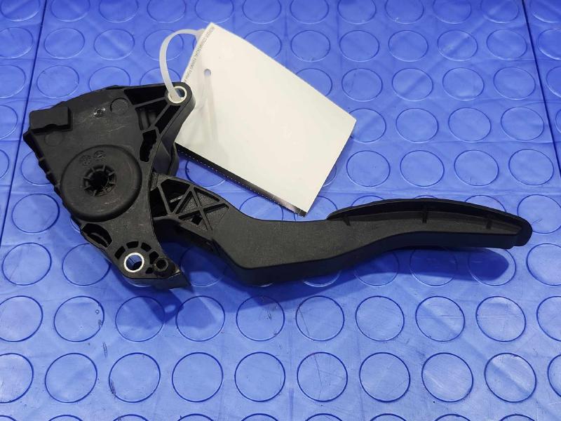2014-2019 Nissan Rogue Accelerator Pedal Assembly Genuine OEM 180024BA0A