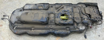 2015 2016 Kia Sedona Fuel Tank Gas Tank Assembly 21.5 Gallon OEM 31150A9500