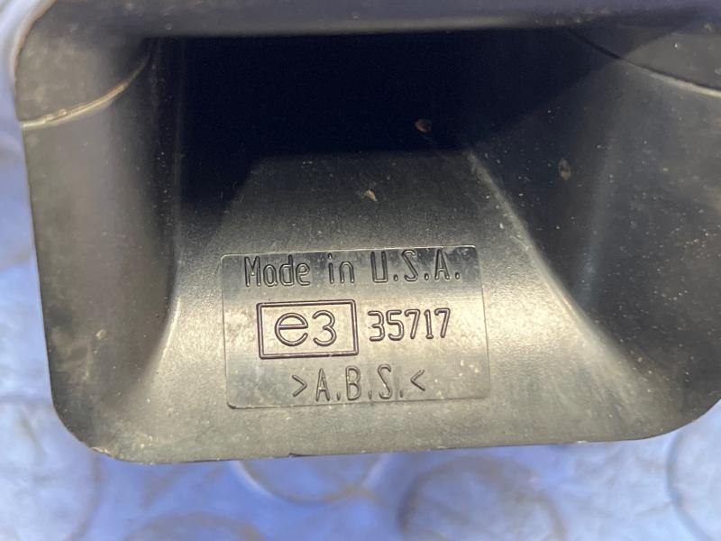 2000-2005 Mitsubishi Eclipse Low Note Horn Assembly Genuine OEM 8211A020