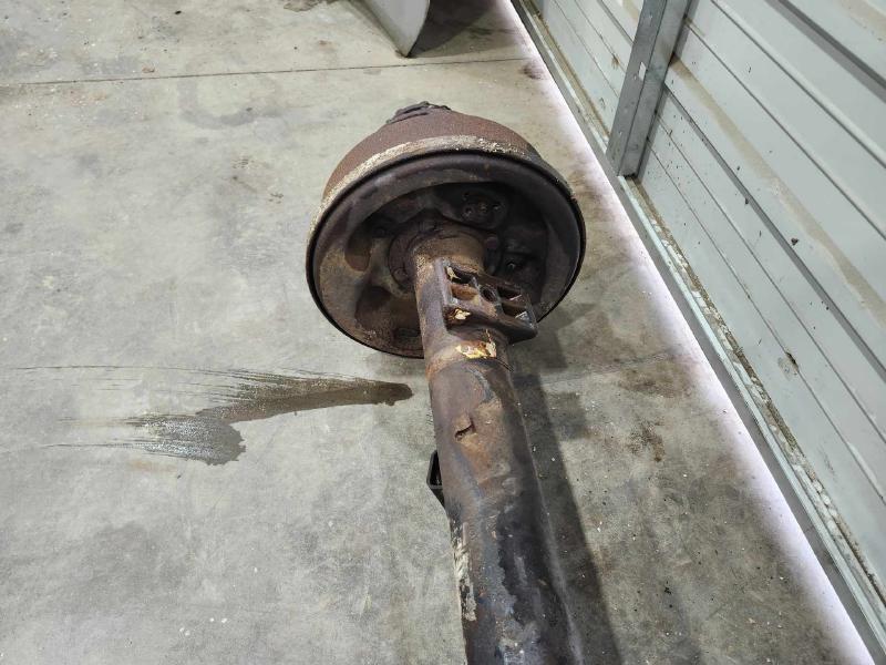 1982 Ford Econoline E-350 Rear Axle Assy.