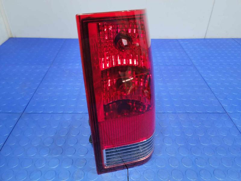 2004 Nissan Titan Tail Light Assembly