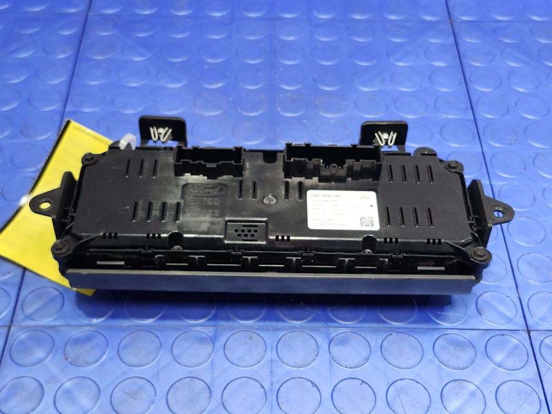 2020 Ford Escape Heater A/C Control