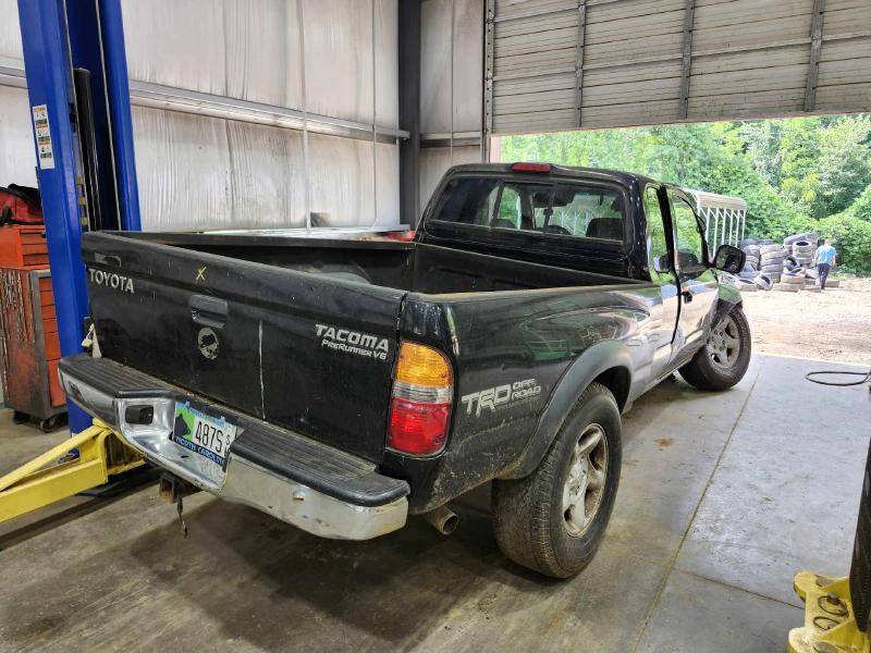 2004 Toyota Tacoma Front Door Glass Window Right Passenger Side OEM 6810104110,RH