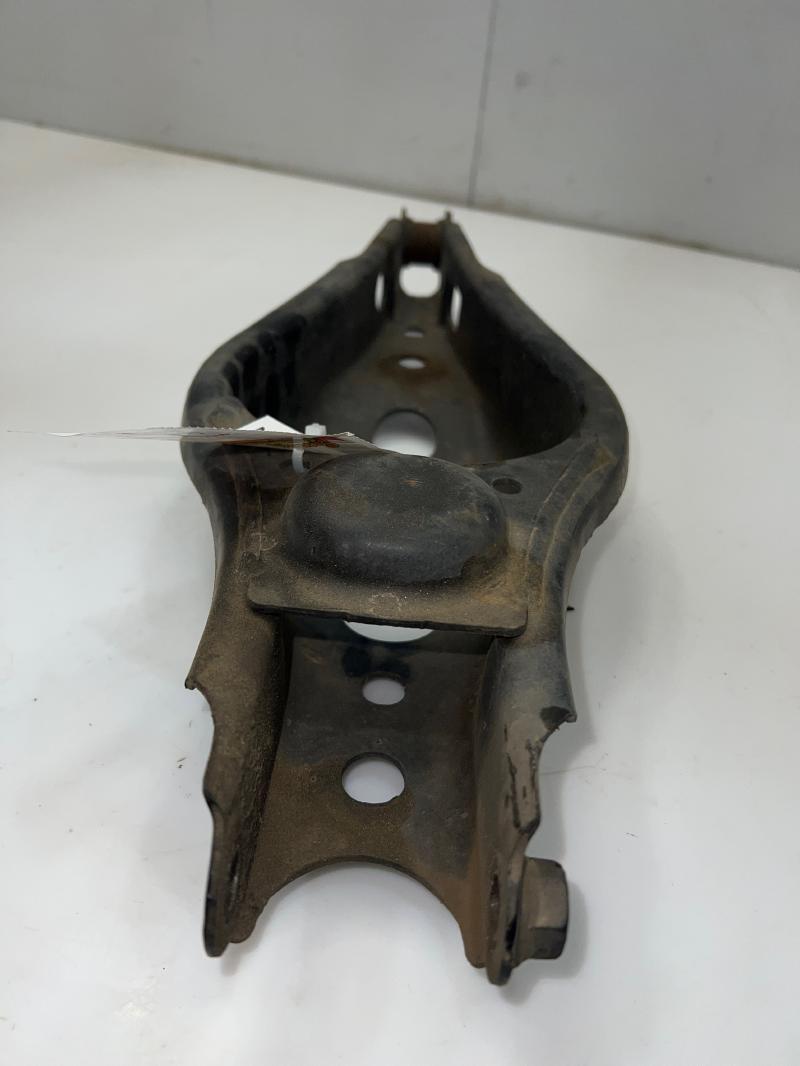 2006 - 2018 Toyota Rav4 Rear Lower Spring Mount Arm RH Passenger Side OEM 4873042040