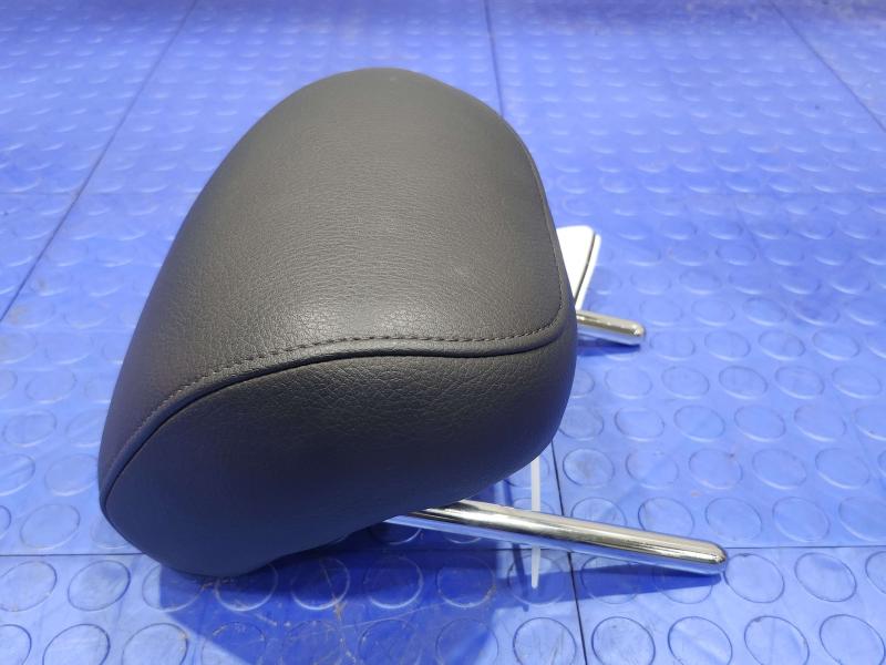 2014 Audi A7 Headrest