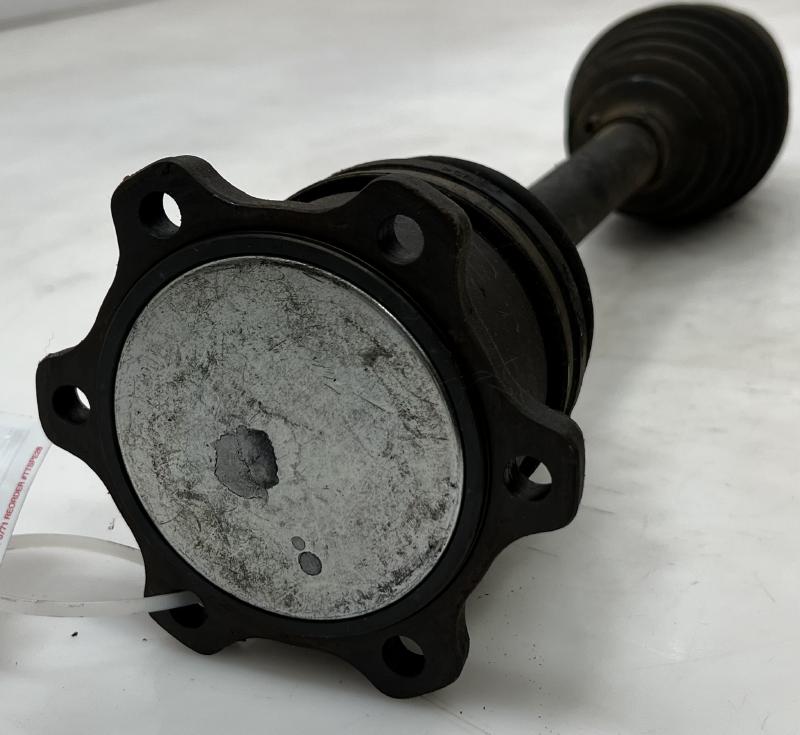 2011 Nissan Armada Axle Shaft