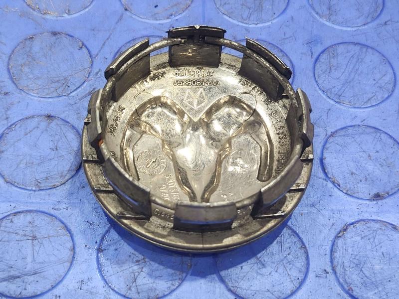 2010 Dodge Ram 1500 Center Cap