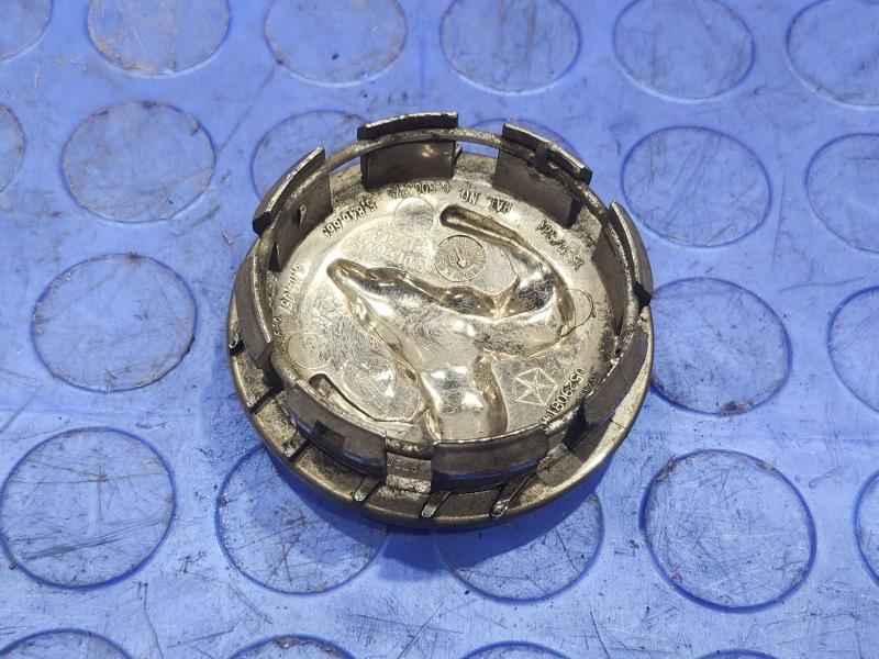 2010 Dodge Ram 1500 Center Cap