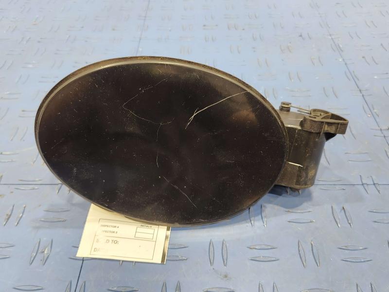 2010 Mercedes ML-Class Fuel Tank Door
