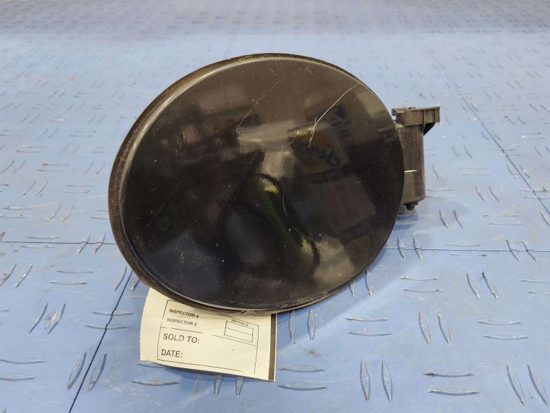 2010 Mercedes ML-Class Fuel Tank Door