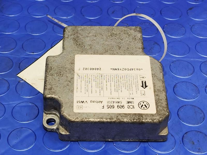 2005 Volkswagen Jetta Chassis Brain Box