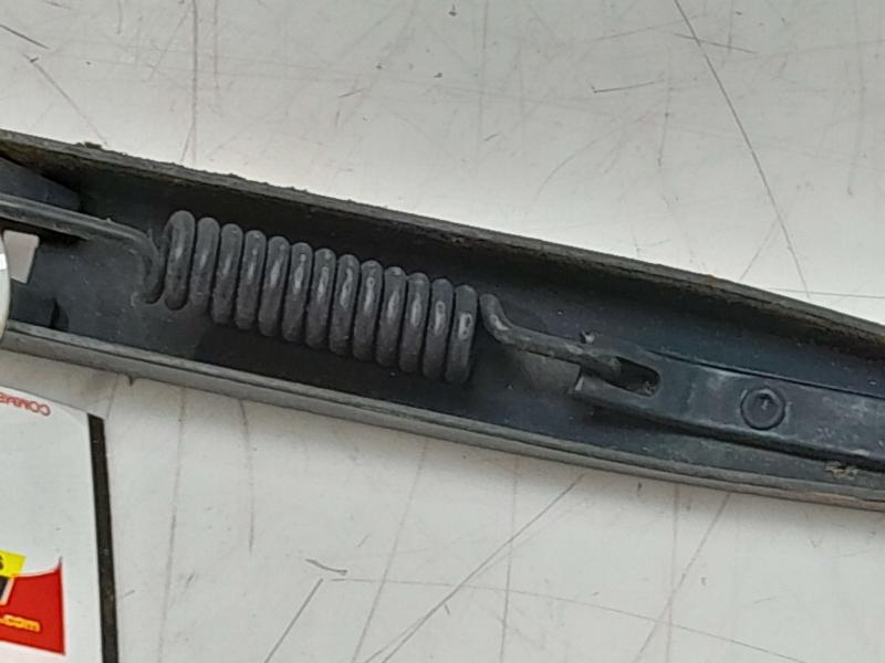 2005 Dodge Ram 1500 Wiper Arm