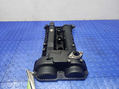2017 Kia Sedona Valve Cover
