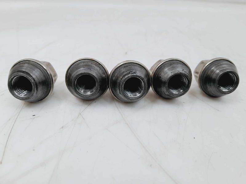 2019 Ford Escape Lug Nuts