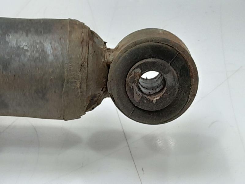 2016 Nissan Frontier Strut Assembly