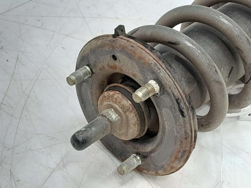 2016 Nissan Frontier Strut Assembly