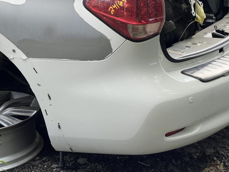 2011 Infiniti QX56 Rear Bumper Assembly